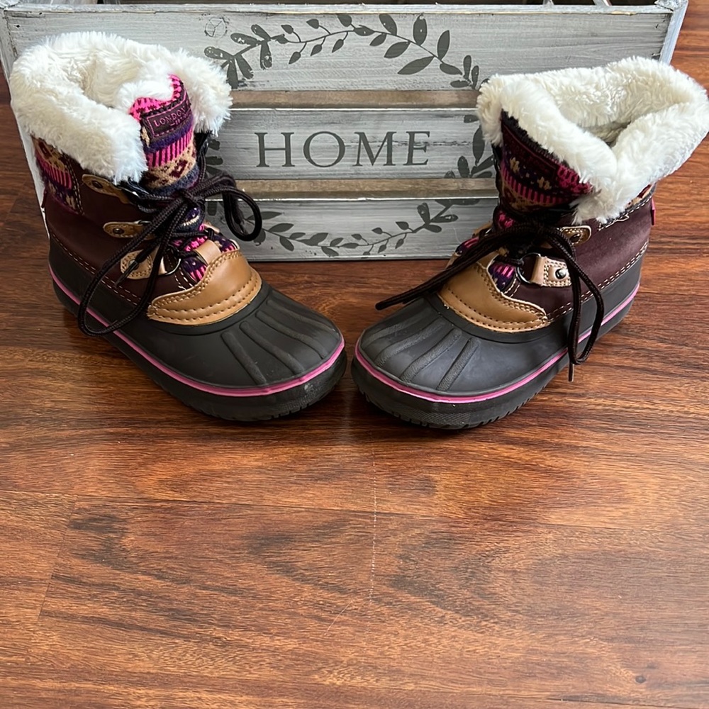 London Fog Tottenham girls snow boots